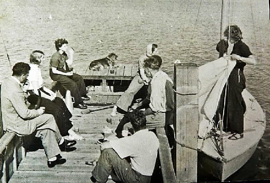 Tea on the pontoon - late 1930s